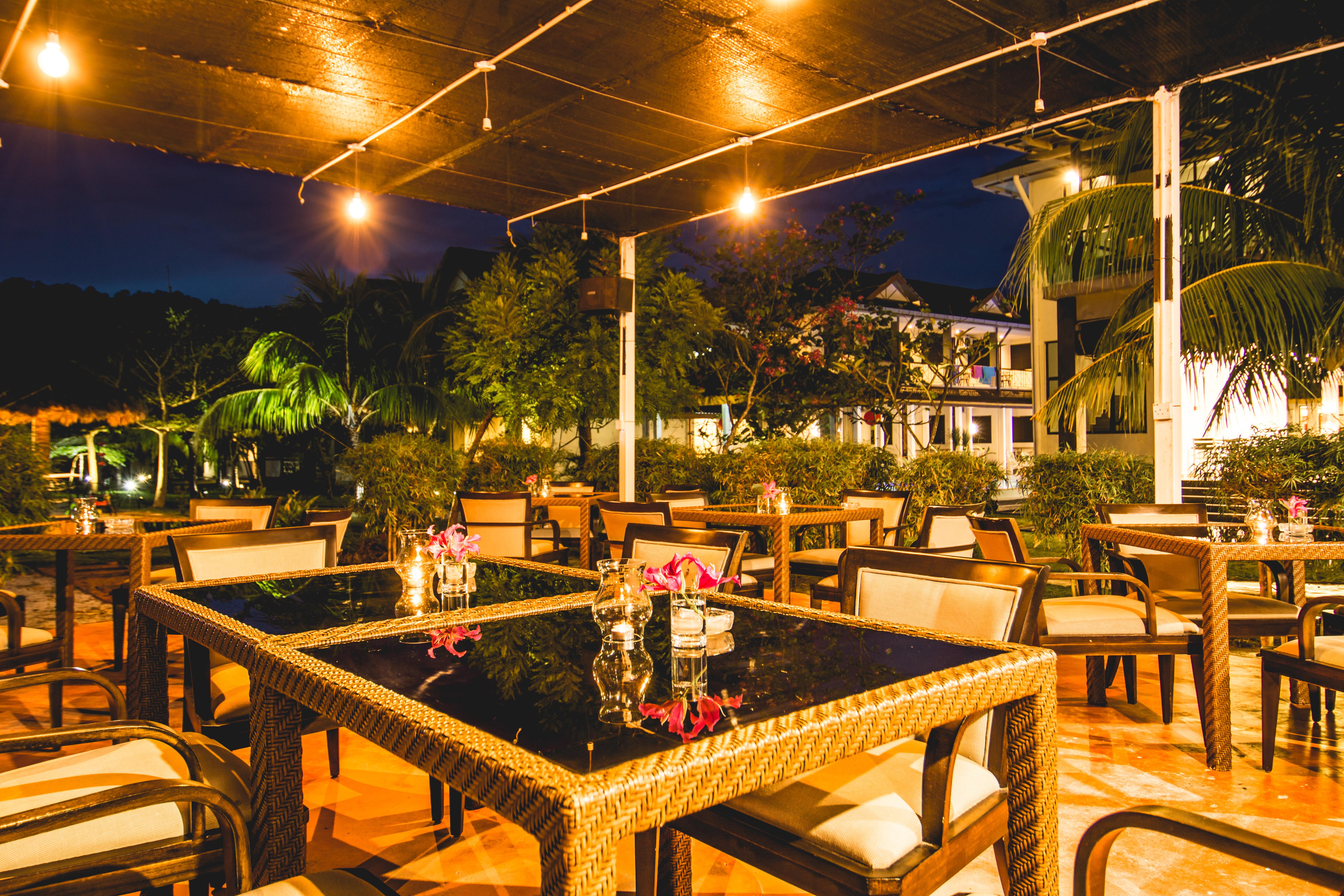 Alia Residence Business Resort Padang Mat Sirat Ngoại thất bức ảnh