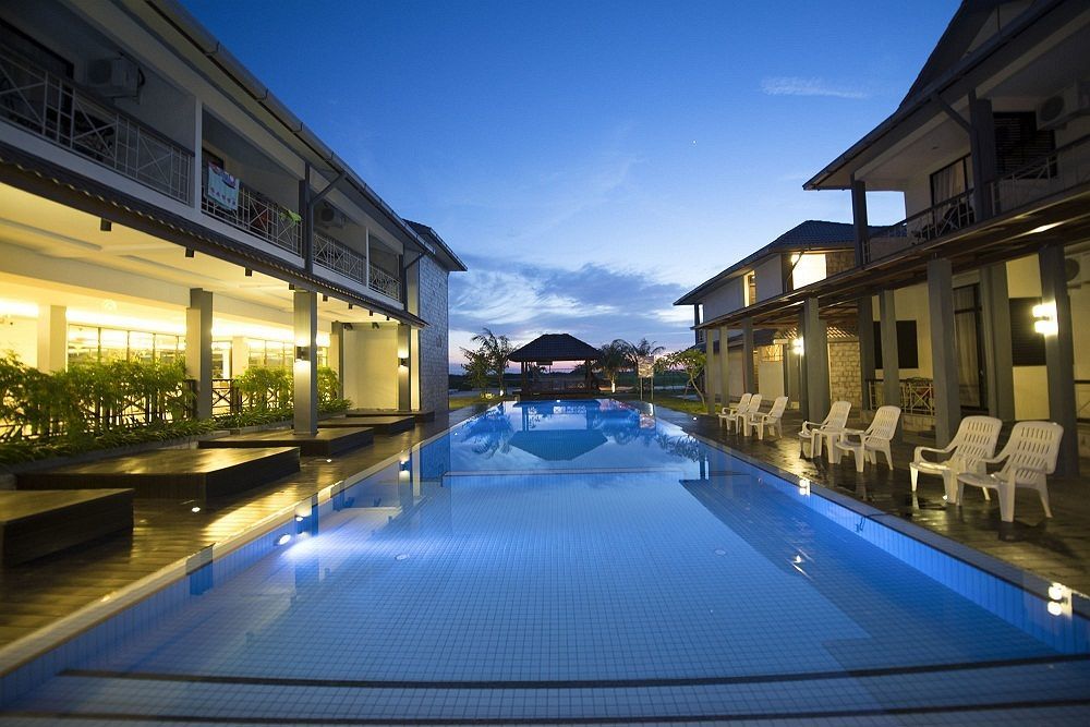 Alia Residence Business Resort Padang Mat Sirat Ngoại thất bức ảnh