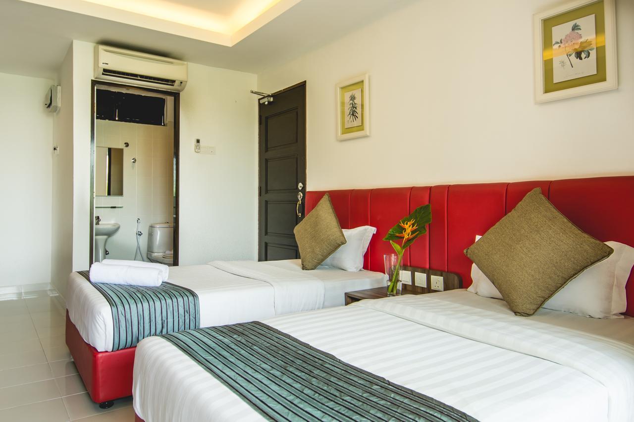 Alia Residence Business Resort Padang Mat Sirat Ngoại thất bức ảnh